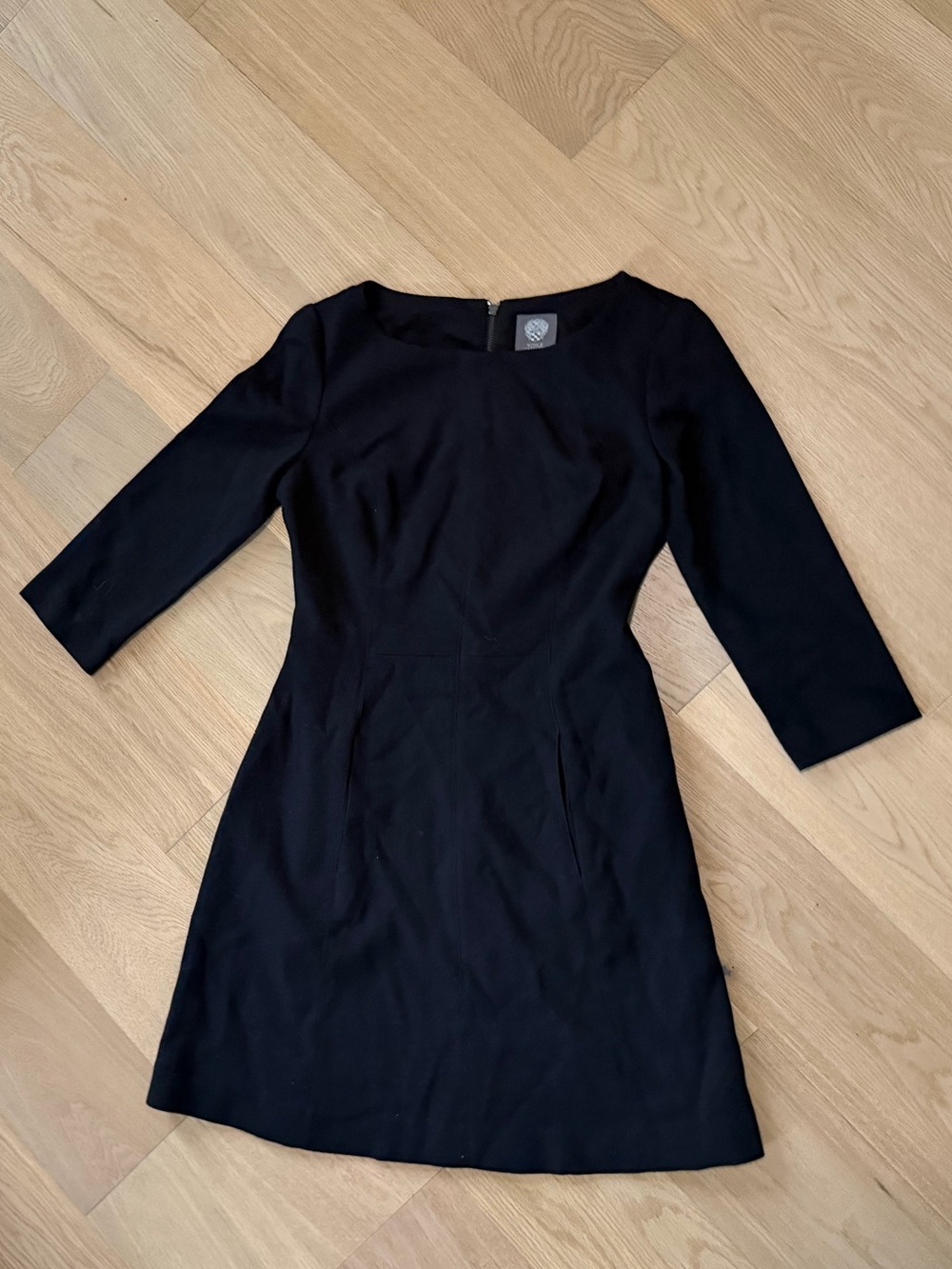 Women Vince Camuto Fit and Flare dress